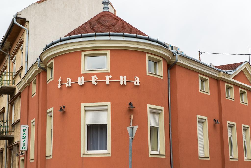 Taverna Panzio Sopron Exterior foto